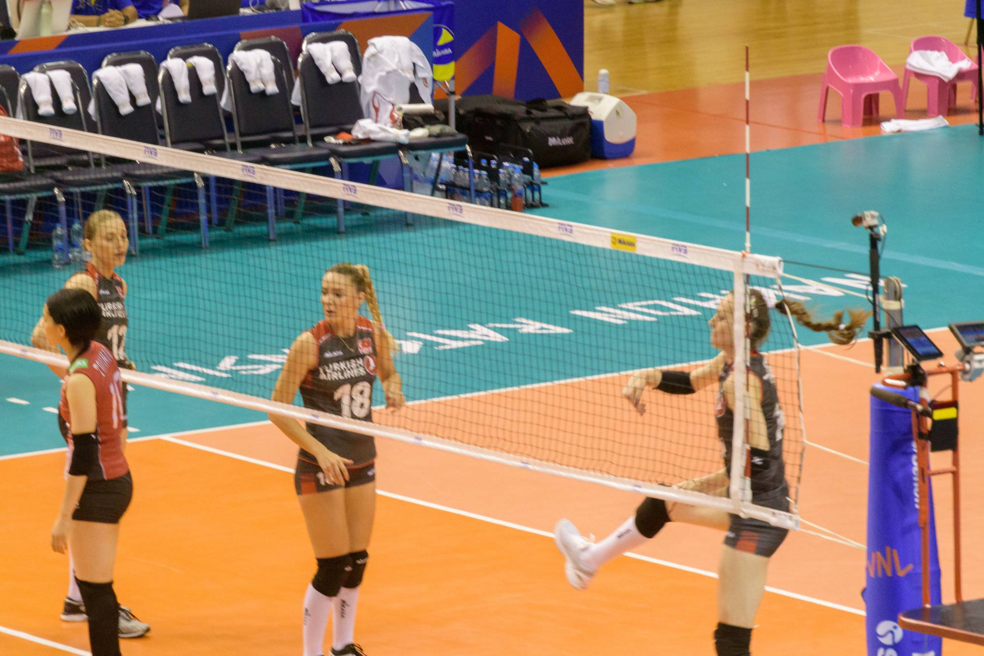 2018-06-05-korat-nakhonratchasima-vnl-volleyball-japan-turkey-korea-thailand-day1